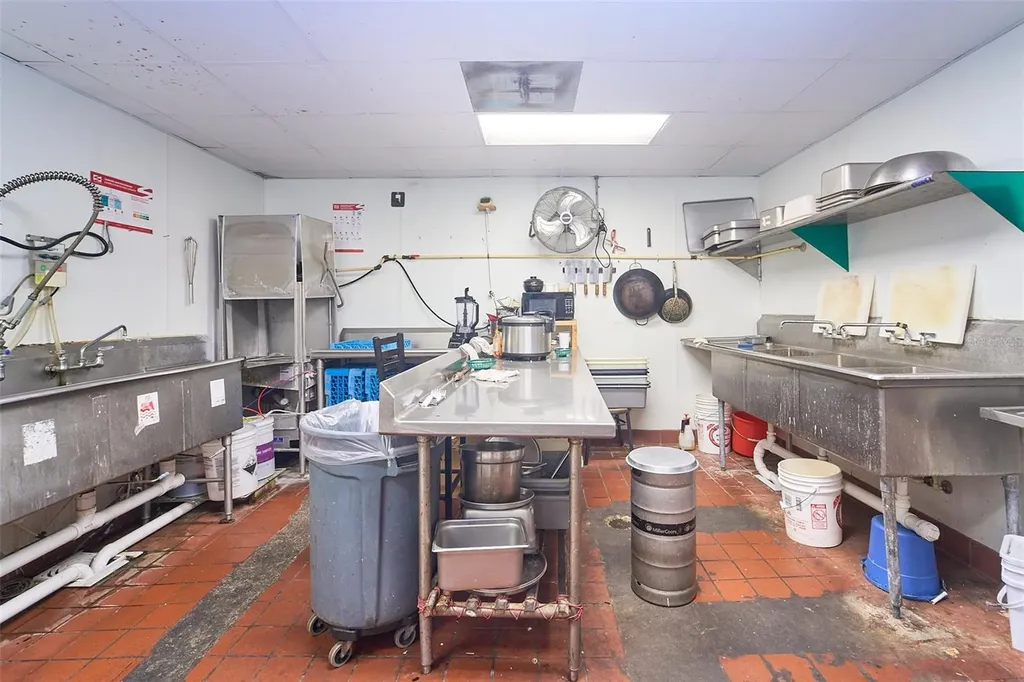704 E Brandon Boulevard Brandon FL 33511