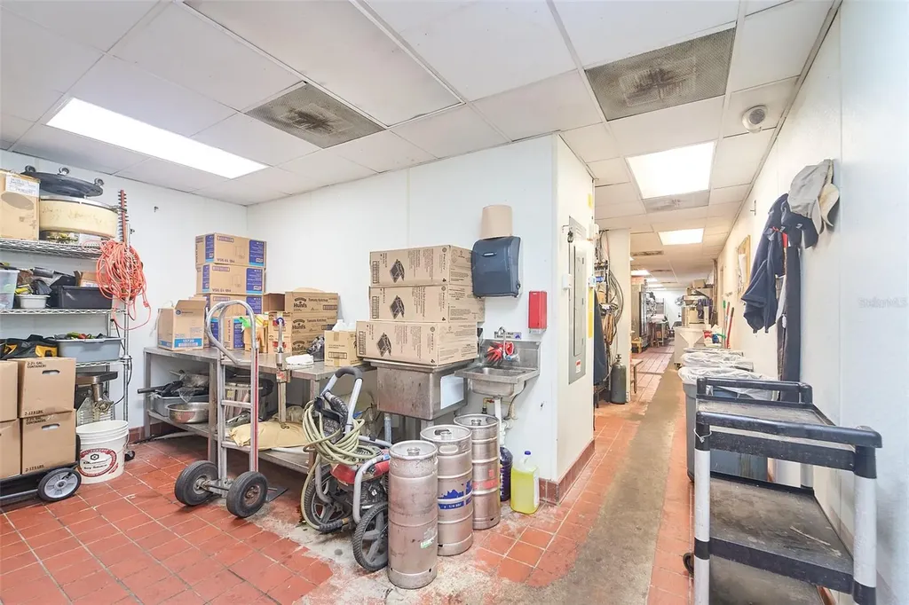704 E Brandon Boulevard Brandon FL 33511
