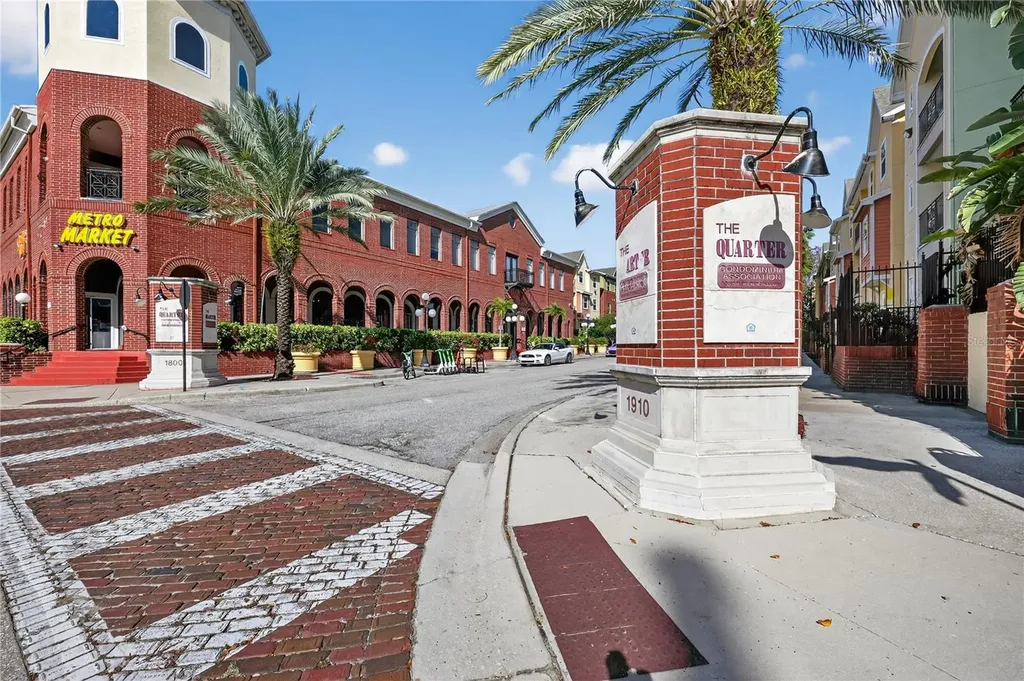 2010 E Palm Avenue Tampa FL 33605