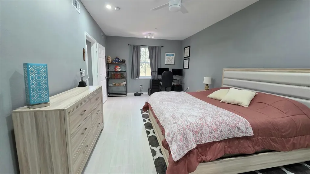 2010 E Palm Avenue Tampa FL 33605