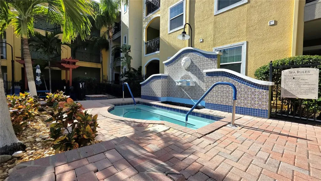 2010 E Palm Avenue Tampa FL 33605