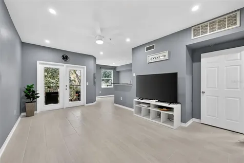 2010 E Palm Avenue Tampa FL 33605