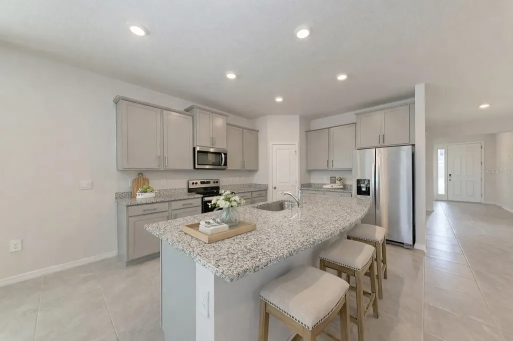3677 Turning Tides Terrace Bradenton FL 34208