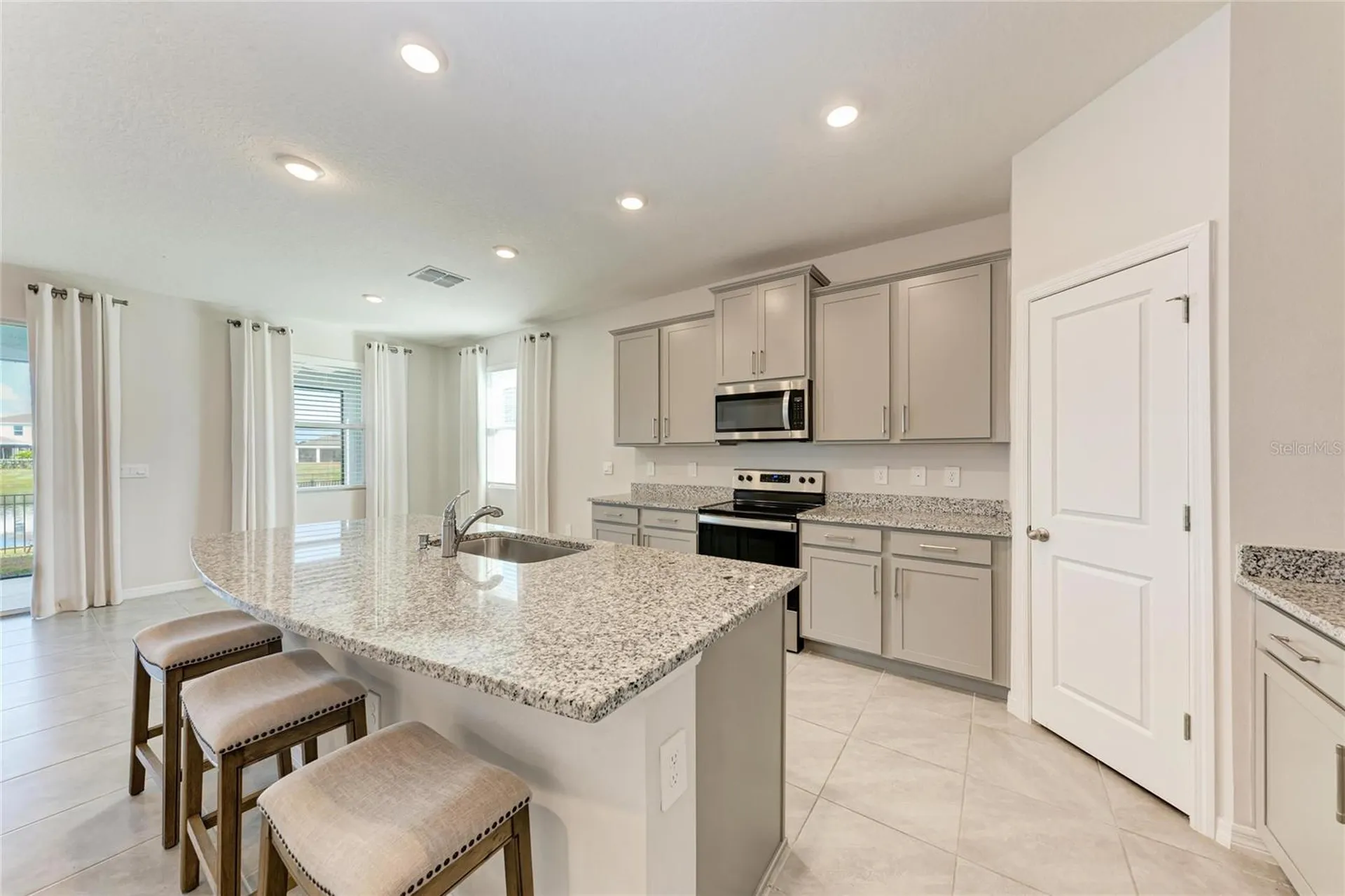 3677 Turning Tides Terrace Bradenton FL 34208