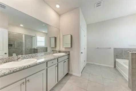 3677 Turning Tides Terrace Bradenton FL 34208
