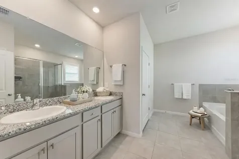 3677 Turning Tides Terrace Bradenton FL 34208