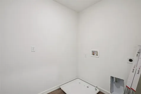 2028 Golden Beak Drive Eagle Lake FL 33839