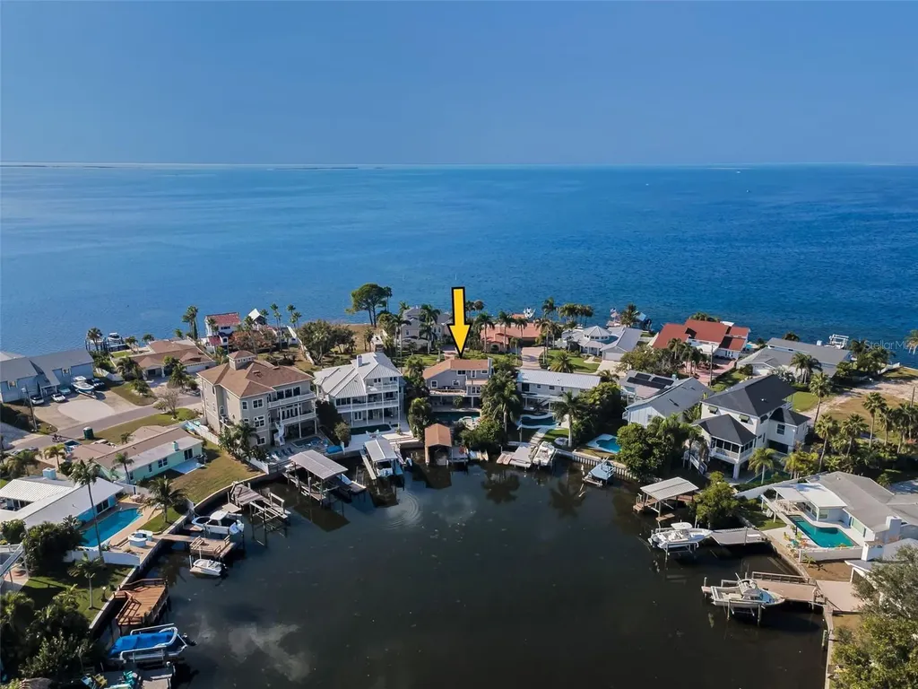110 Carlyle Circle Palm Harbor FL 34683