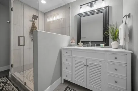 110 Carlyle Circle Palm Harbor FL 34683
