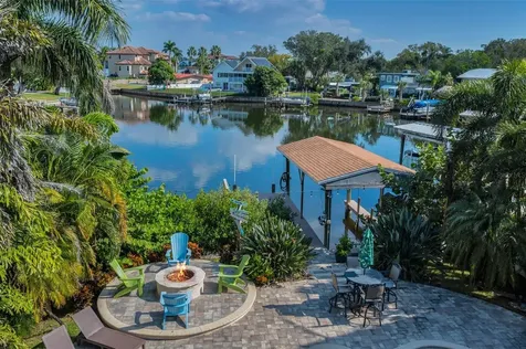 110 Carlyle Circle Palm Harbor FL 34683
