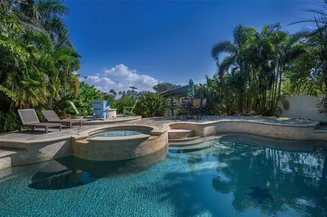 110 Carlyle Circle Palm Harbor FL 34683