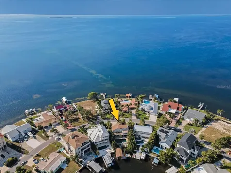 110 Carlyle Circle Palm Harbor FL 34683