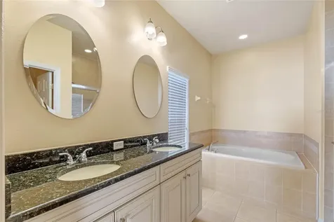 1865 Britlyn Alley Orlando FL 32814