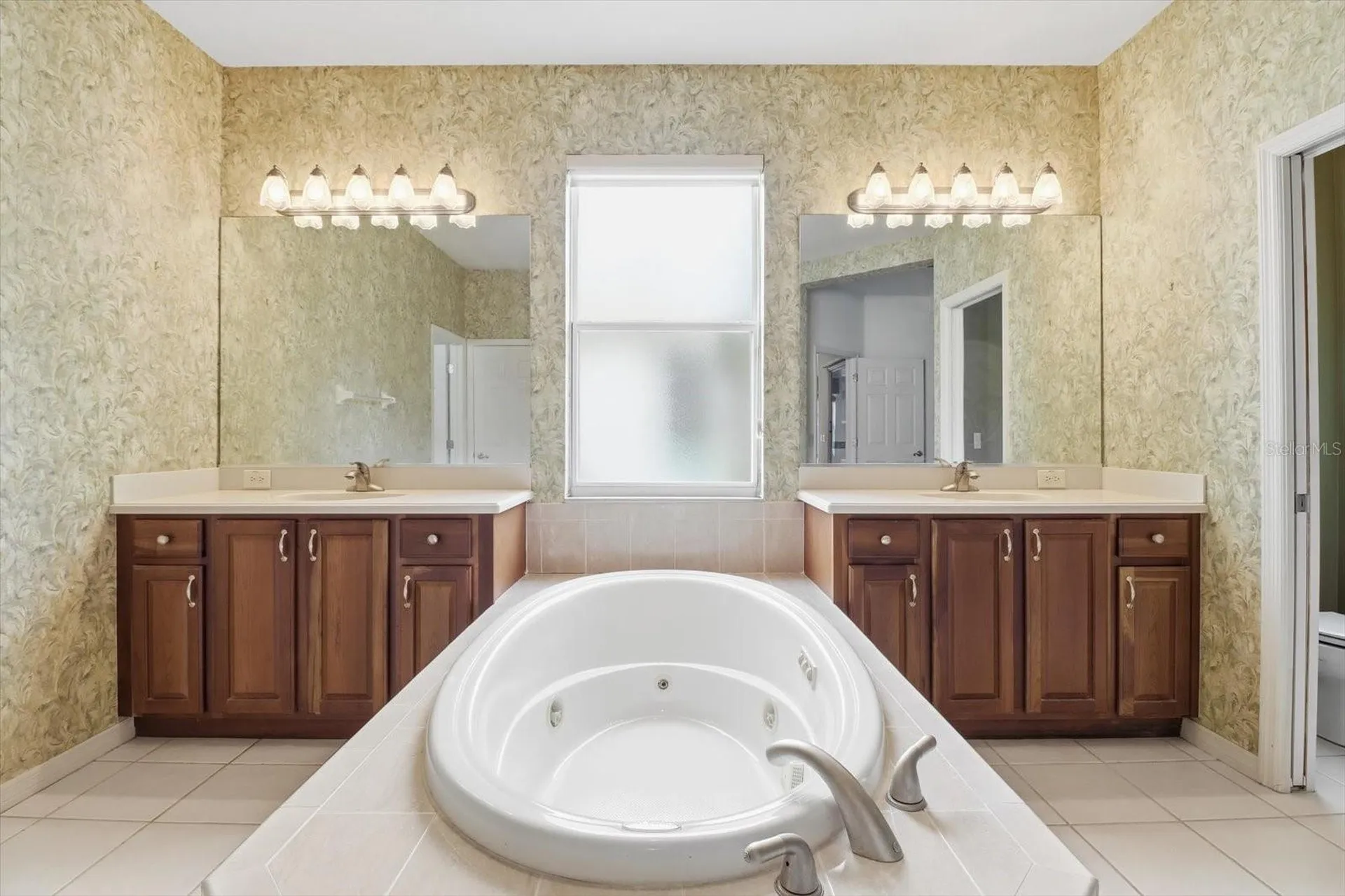 1683 N Shadowview Path Hernando FL 34442