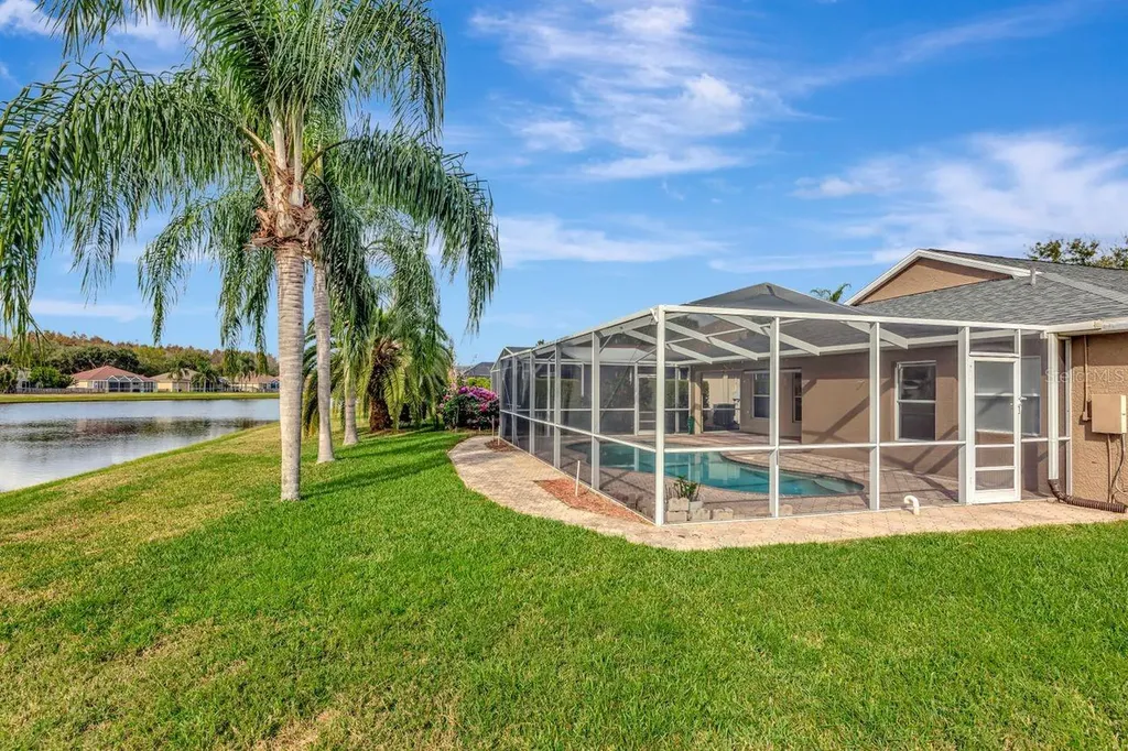 19519 Morden Blush Drive Lutz FL 33558