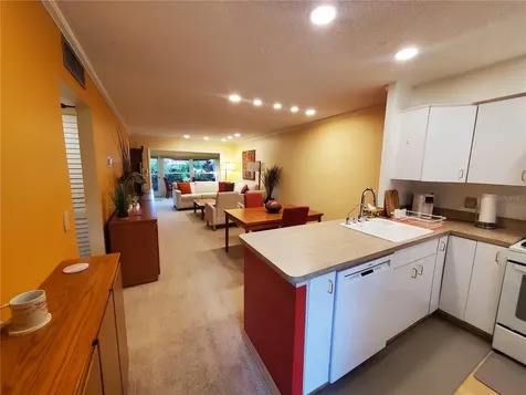 1403 Arrowhead Circle W Clearwater FL 33759