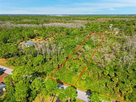 Xxx 18th Avenue NE Naples FL 34120