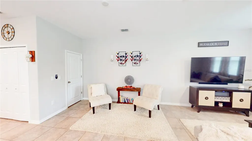 9776 Pembrooke Pines Drive Sun City Center FL 33573