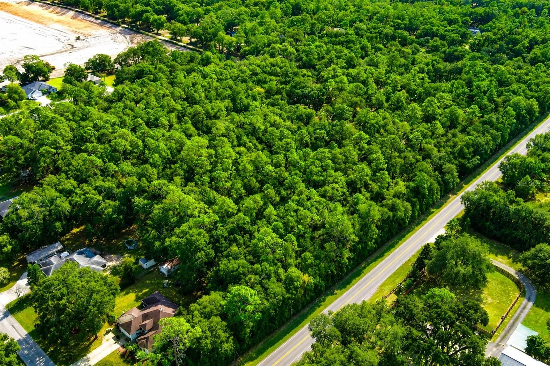 Rolling Ares Road W Lady Lake FL 32159