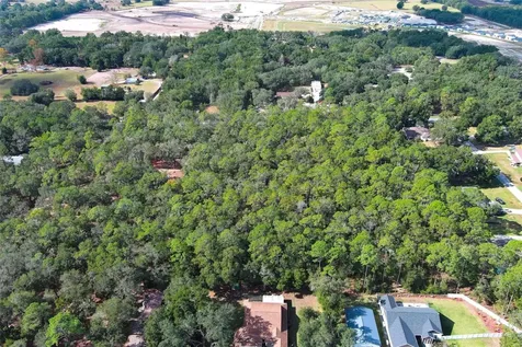 Rolling Ares Road W Lady Lake FL 32159