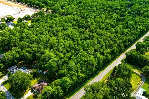 Rolling Ares Road W Lady Lake FL 32159