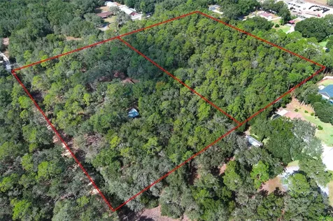 Rolling Ares Road W Lady Lake FL 32159