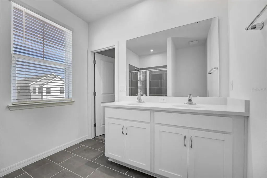 523 Orient Avenue Debary FL 32713
