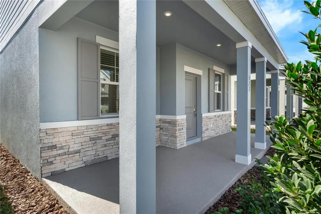 523 Orient Avenue Debary FL 32713