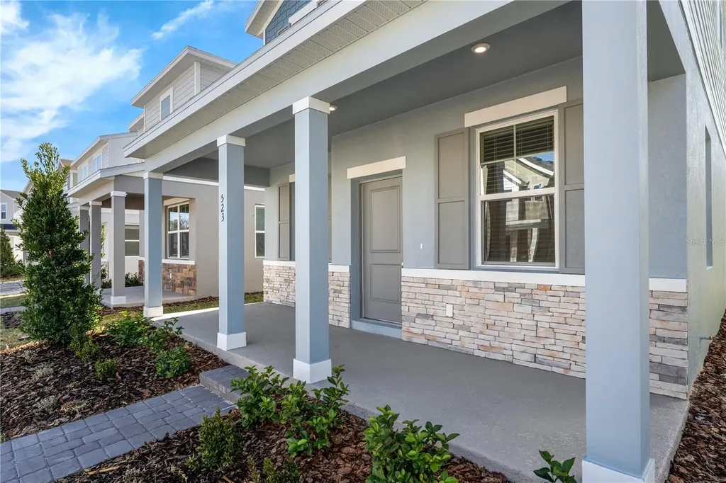 523 Orient Avenue Debary FL 32713