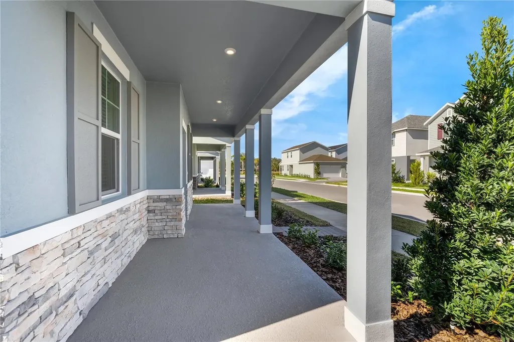 523 Orient Avenue Debary FL 32713