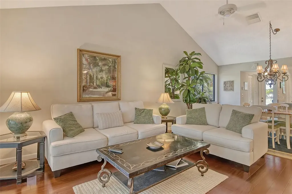1720 Glenhouse Drive Sarasota FL 34231