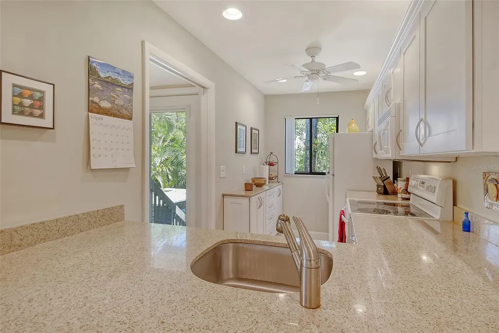 1720 Glenhouse Drive Sarasota FL 34231