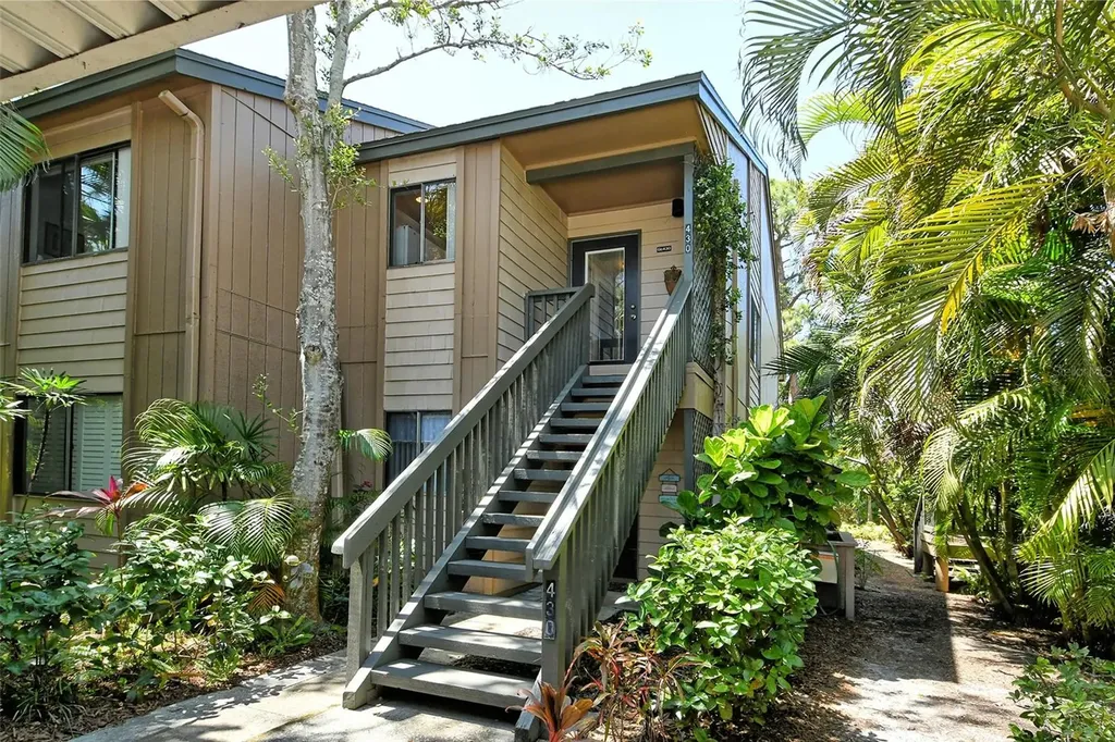 1720 Glenhouse Drive Sarasota FL 34231