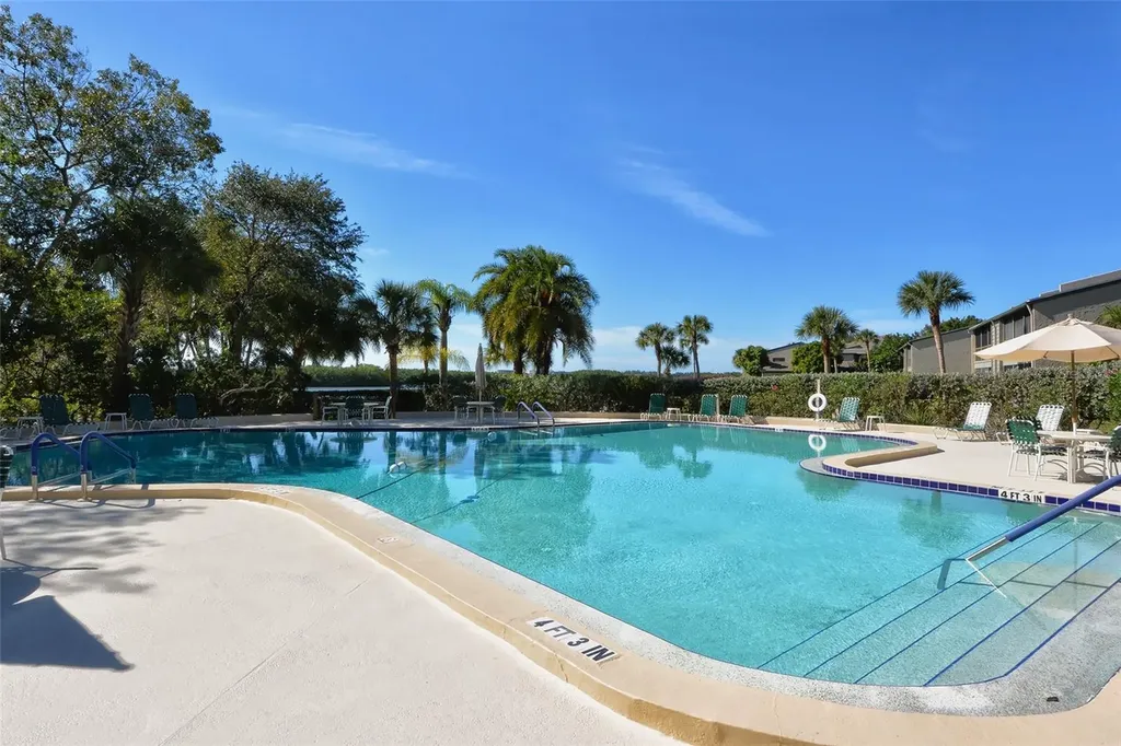 1720 Glenhouse Drive Sarasota FL 34231