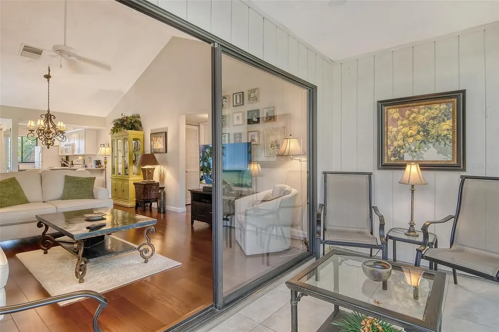 1720 Glenhouse Drive Sarasota FL 34231