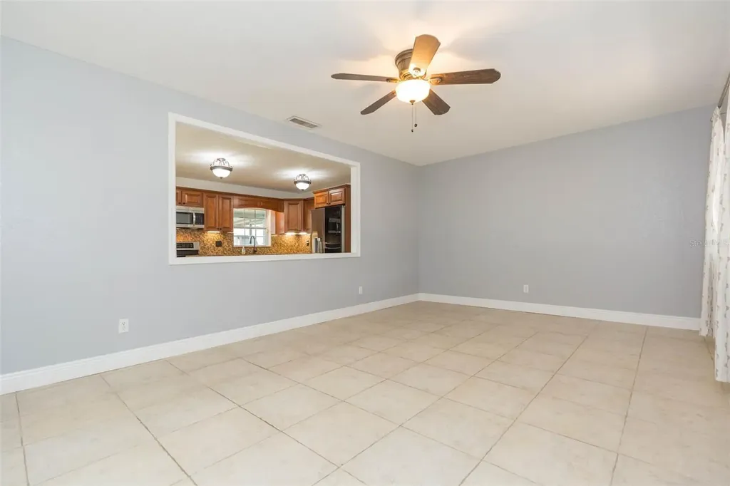 6710 Mornay Circle Tampa FL 33615