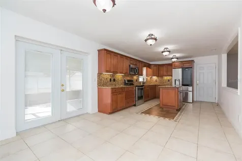 6710 Mornay Circle Tampa FL 33615