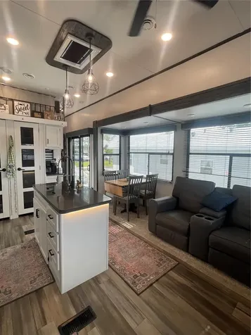 57 Kove Boulevard Osteen FL 32764