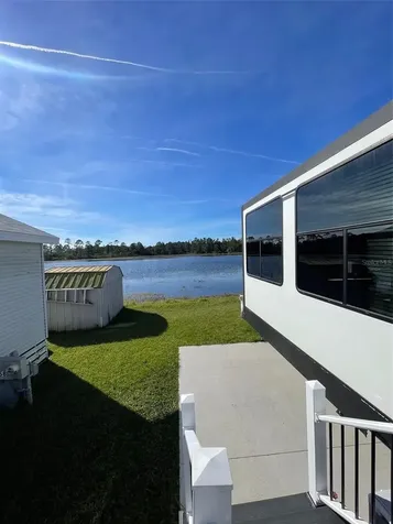 57 Kove Boulevard Osteen FL 32764