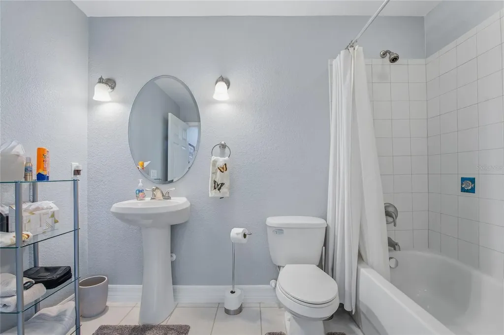 1197 Flying Fish Lane Tarpon Springs FL 34689