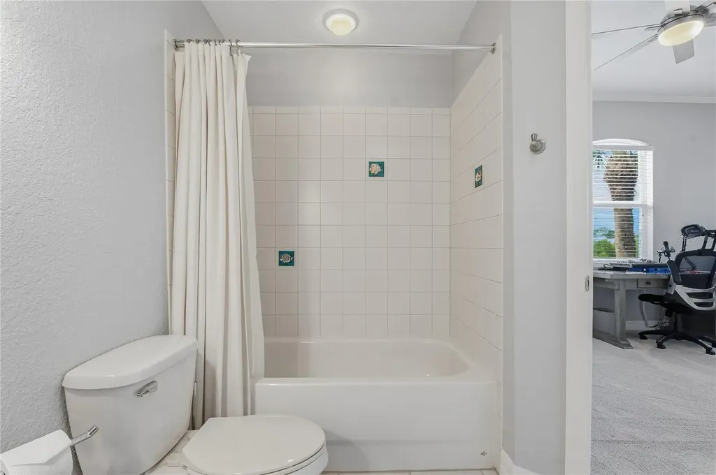 1197 Flying Fish Lane Tarpon Springs FL 34689