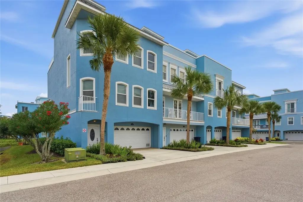 1197 Flying Fish Lane Tarpon Springs FL 34689