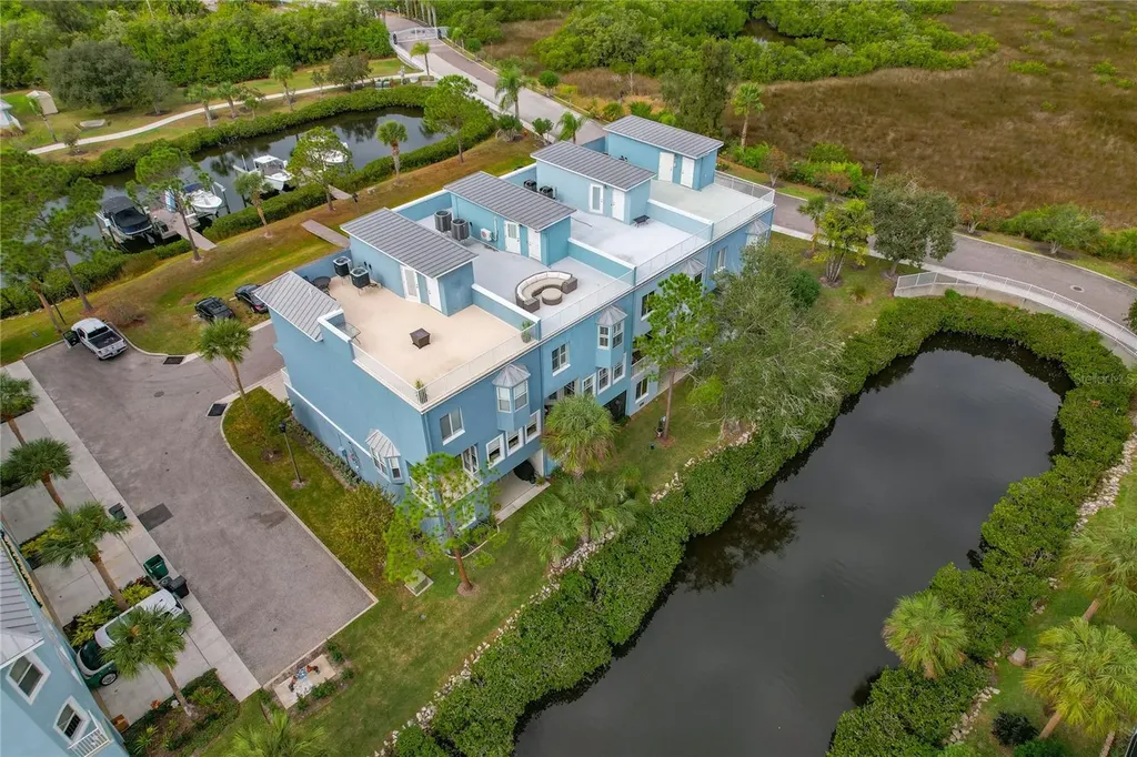 1197 Flying Fish Lane Tarpon Springs FL 34689