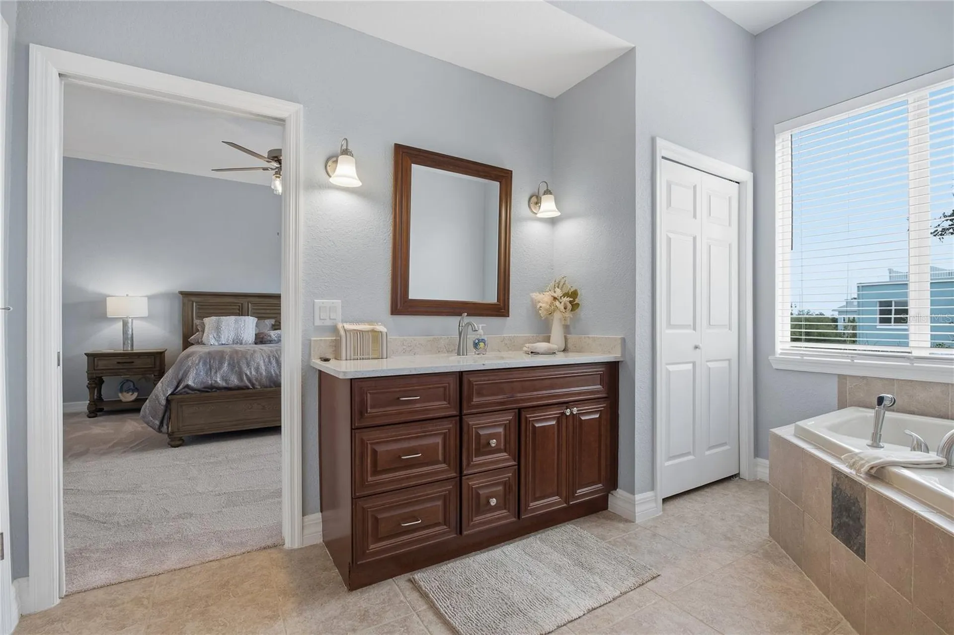 1197 Flying Fish Lane Tarpon Springs FL 34689