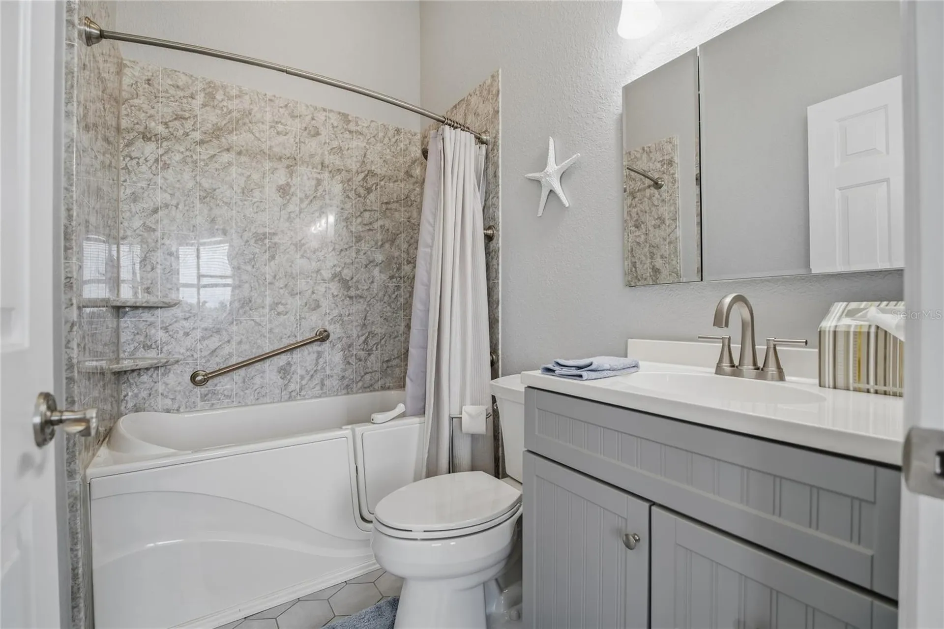 1197 Flying Fish Lane Tarpon Springs FL 34689