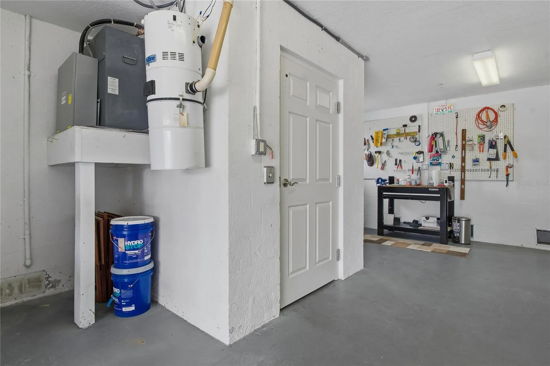 1197 Flying Fish Lane Tarpon Springs FL 34689