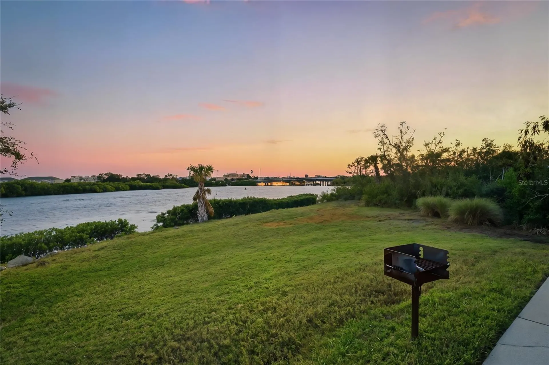 1197 Flying Fish Lane Tarpon Springs FL 34689