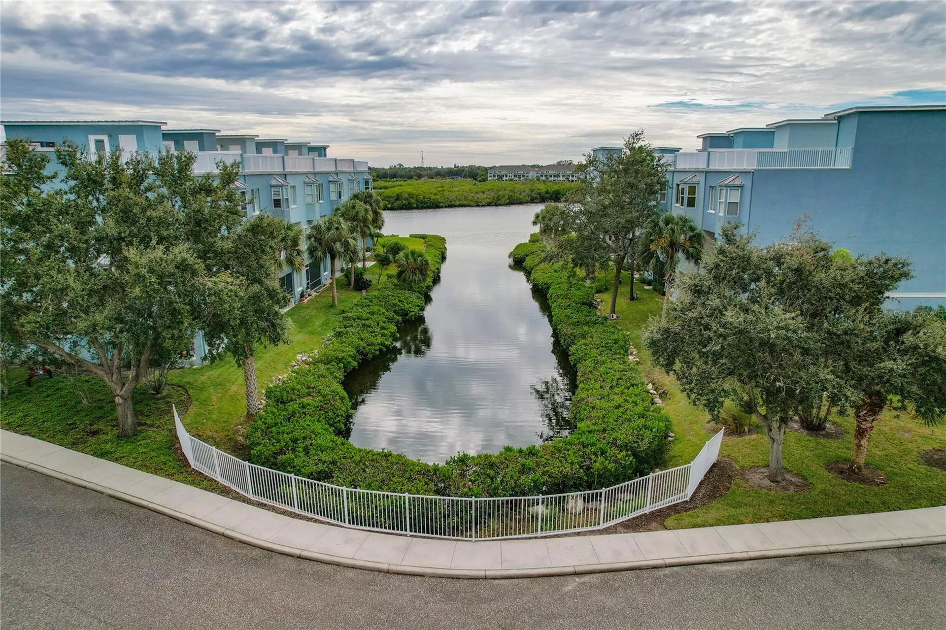 1197 Flying Fish Lane Tarpon Springs FL 34689