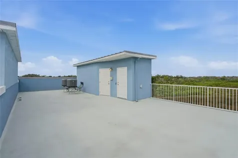 1197 Flying Fish Lane Tarpon Springs FL 34689