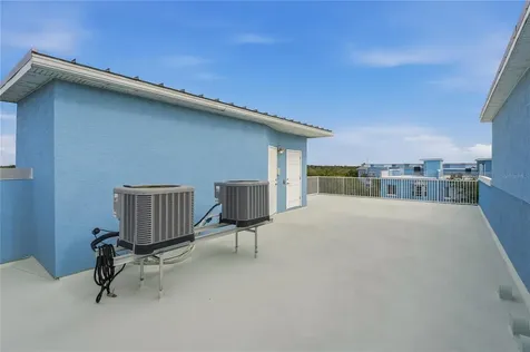 1197 Flying Fish Lane Tarpon Springs FL 34689